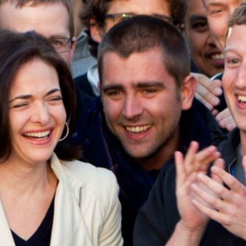 Mark Zuckerberg says he won’t step down as Facebook chairman, praises Sheryl Sandberg